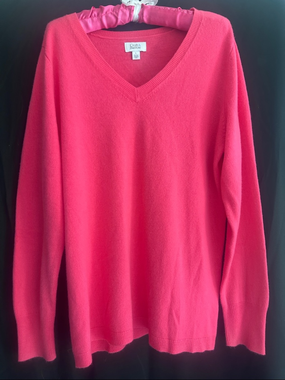 croft & barrow Women's V-Neck Sweater in Bright Pink